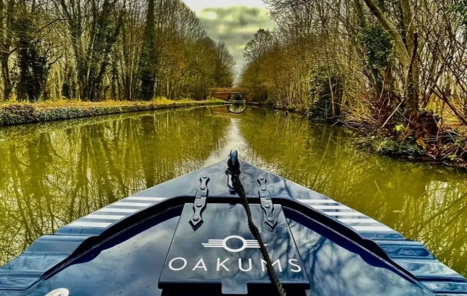 Oakums Narrowboats