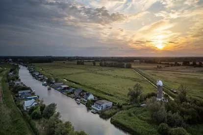 Broads Homeowners Club Together to Buy Their Riverside Homes Through Leasehold Enfranchisement