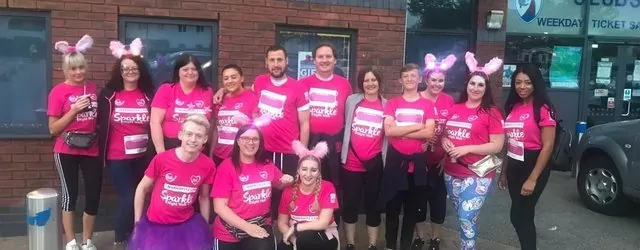 Banner Jones raises £500 through Sparkle Walk for Ashgate Hospicecare